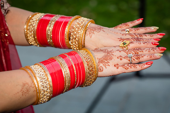 2517 mehndi-punjabi-traditional-fun-loving-wedding-photographer-cake-centereach-with-beutiful-bride-groom--backyard-wedding-ceremony- longisland-wedding-pictures