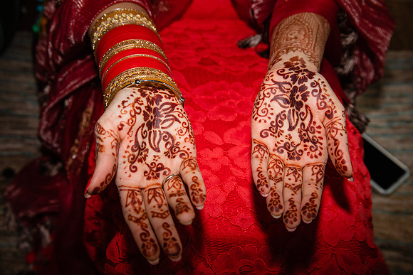 2094 indian-wedding-pictures-chooda-ceremony-sag-harbor-longisland-newyork