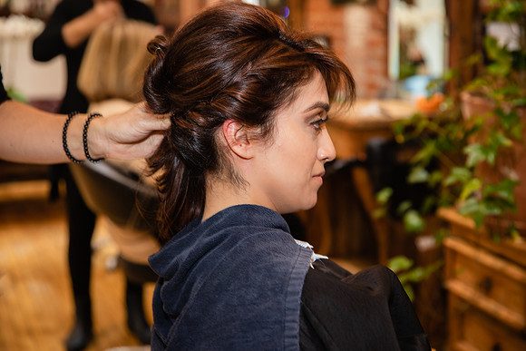 2194 bride-getting-ready- longisland-wedding-pictures--east-end-wedding-east end-longisland-newyork
