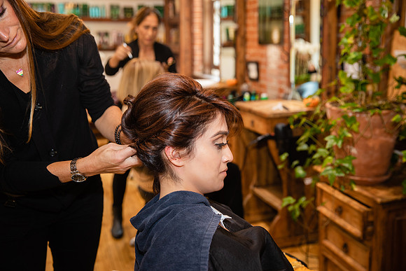 2195 bride-getting-ready- longisland-wedding-pictures--east-end-wedding-east end-longisland-newyork
