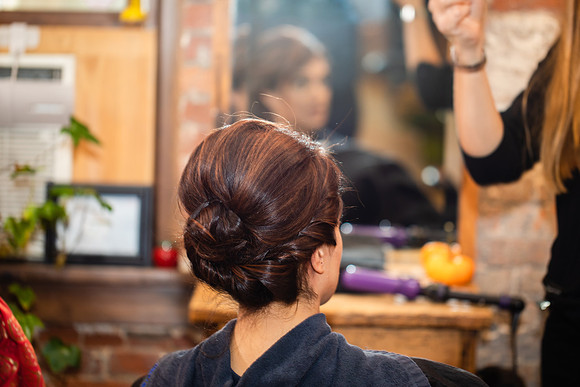 2235 bride-getting-ready- longisland-wedding-pictures--east-end-wedding-east end-longisland-newyork