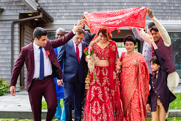 2328 beutiful-bride-bridal-procession-wedding-wedding-ceremony- longisland-wedding-pictures--east-end-wedding-east end-longisland-newyork-east-hampton