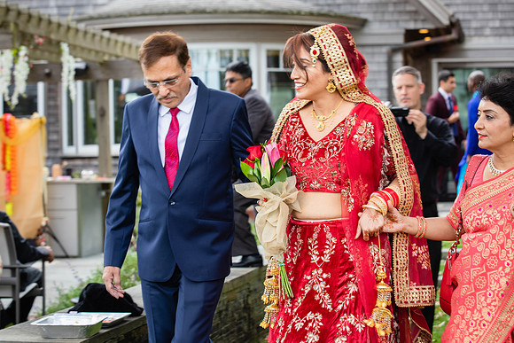 2331 beutiful-bride-bridal-procession-wedding-wedding-ceremony- longisland-wedding-pictures--east-end-wedding-east end-longisland-newyork-east-hampton